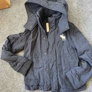 Abercrombie kids vintage jacket thick lining navy kids size medium unisex